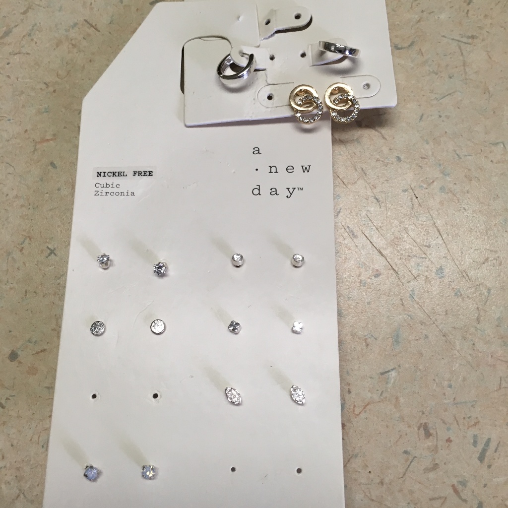 Nwt A New Day 8 Earring Set Nickel Free 18$